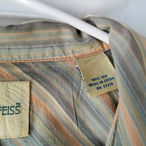 Patterned T-shirt - Picture 4 of 5